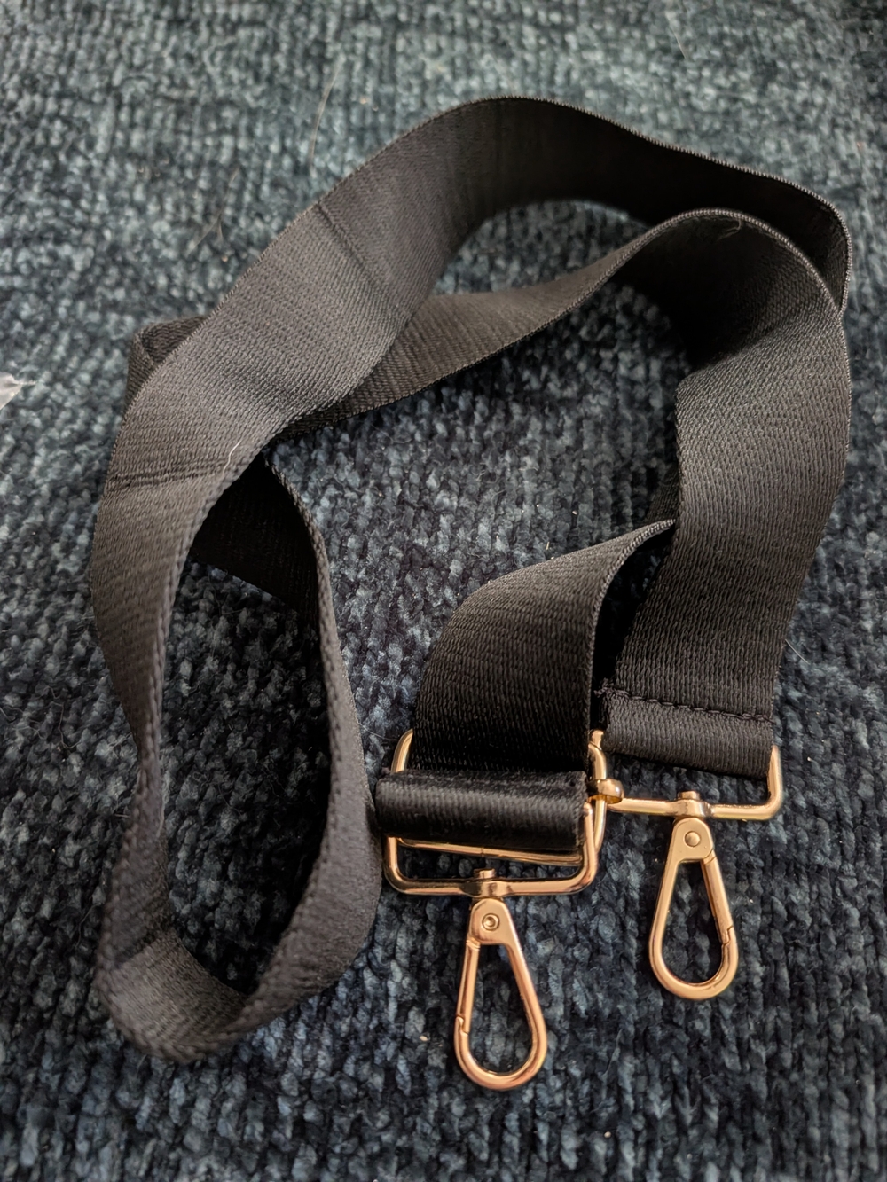Adjustable Crossbody Strap w Gold Hardware Approx 36" L
